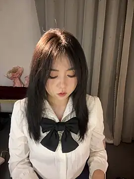 Snapshot of ooooBaby129 chatting on May 31, 1:18 pm ooooBaby129 online show from May 31, 1:18 pm