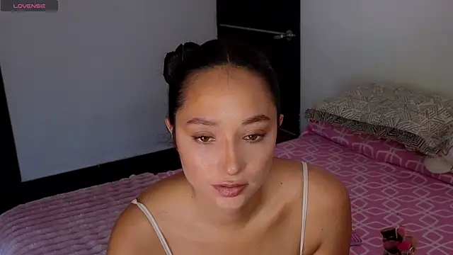 Snapshot of SalomarRivas chatting on May 28, 4:59 pm SalomarRivas online show from May 28, 4:59 pm
