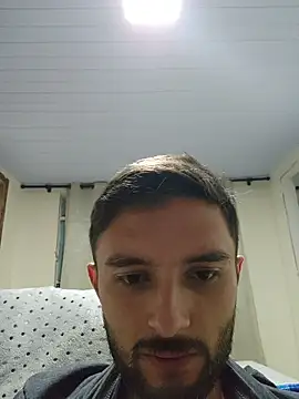 Tigrao18m online show from April 29, 11:55 pm