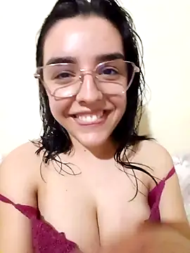 Snapshot of nellyanoni chatting on April 4, 5:16 am nellyanoni online show from April 4, 5:16 am