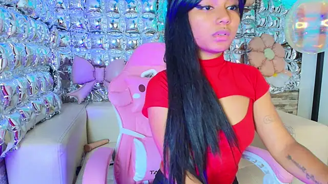Snapshot of candy-paris chatting on June 10, 2:49 pm candy-paris online show from June 10, 2:49 pm