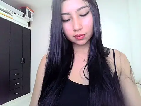 Snapshot of nylah14 chatting on July 27, 11:45 pm nylah14 online show from July 27, 11:45 pm