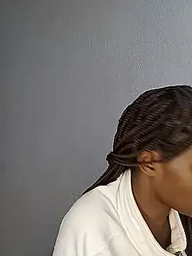 Snapshot of SexySlender_98 chatting on July 7, 7:40 pm SexySlender 98 online show from July 7, 7:40 pm