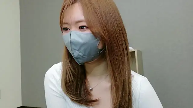 YUA 0425 online show from April 30, 6:09 am