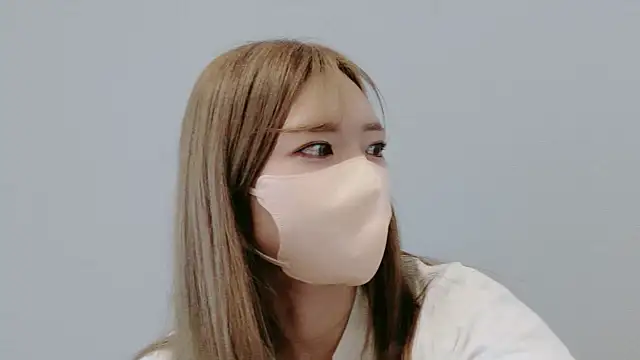 Snapshot of YUA_0425 chatting on July 30, 7:18 am YUA 0425 online show from July 30, 7:18 am