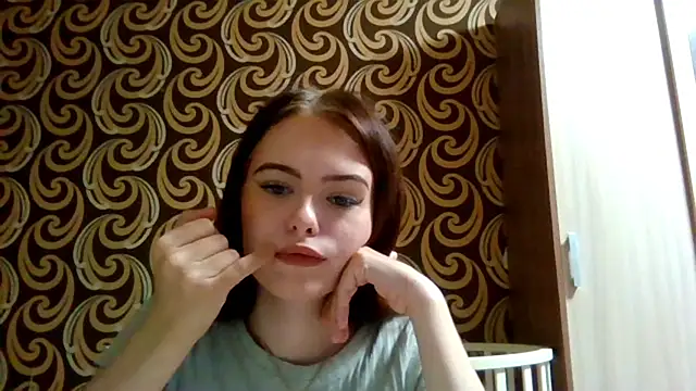 Snapshot of KikiAmino chatting on May 26, 5:14 am KikiAmino online show from May 26, 5:14 am