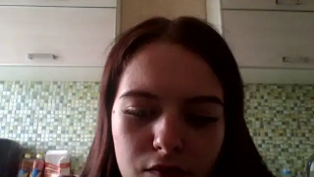 Snapshot of KikiAmino chatting on July 14, 10:21 am KikiAmino online show from July 14, 10:21 am
