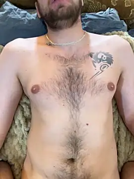 Snapshot of HisDaddyTwink chatting on April 16, 4:19 pm HisDaddyTwink online show from April 16, 4:19 pm