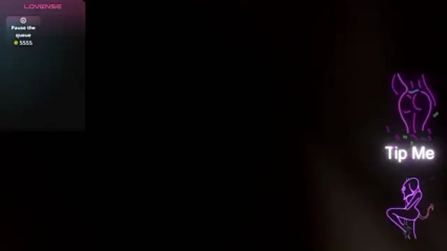 Snapshot of SluttyWhoreAra chatting on June 6, 12:49 am SluttyWhoreAra online show from June 6, 12:49 am
