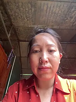 Huonglyna online show from April 22, 1:19 am