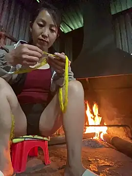 Huonglyna online show from April 26, 2:53 am