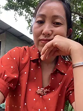 Huonglyna online show from May 28, 4:32 am