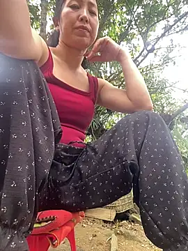 Huonglyna online show from August 2, 6:34 am