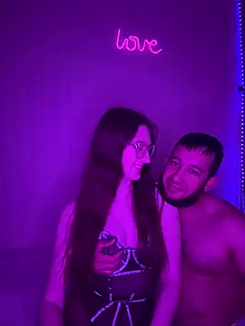 Snapshot of BabyBossVIP chatting on April 3, 6:28 pm BabyBossVIP online show from April 3, 6:28 pm