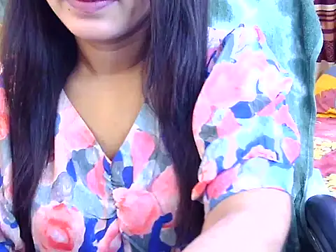 Snapshot of Noor_Zarin chatting on June 5, 6:02 pm Noor Zarin online show from June 5, 6:02 pm