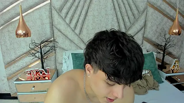 DamiaanXx online show from July 16, 12:55 pm