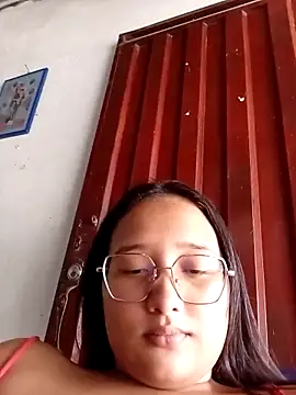 Snapshot of naughty_girl_hot_ chatting on April 10, 6:45 pm naughty girl hot online show from April 10, 6:45 pm