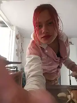 Snapshot of amber_squirtsx chatting on July 28, 5:23 pm amber squirtsx online show from July 28, 5:23 pm