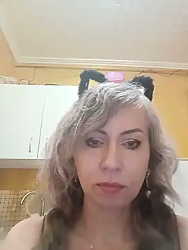 Snapshot of TaynaSecret chatting on May 28, 8:50 pm TaynaSecret online show from May 28, 8:50 pm