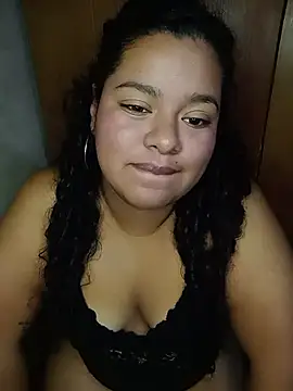 Curlysexy22 online show from April 7, 6:08 pm