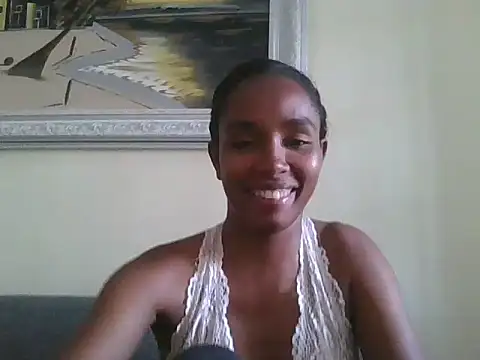 Snapshot of ZeynepLovely chatting on May 6, 8:36 pm ZeynepLovely online show from May 6, 8:36 pm