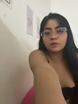 Snapshot of stefanny699 chatting on June 17, 3:42 am stefanny699 online show from June 17, 3:42 am
