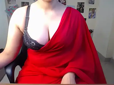 Snapshot of Kinky_babyy chatting on July 1, 4:58 am Kinky babyy online show from July 1, 4:58 am