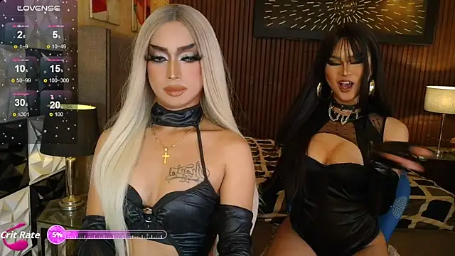 Snapshot of SexySweetShasha chatting on June 11, 8:51 pm SexySweetShasha online show from June 11, 8:51 pm