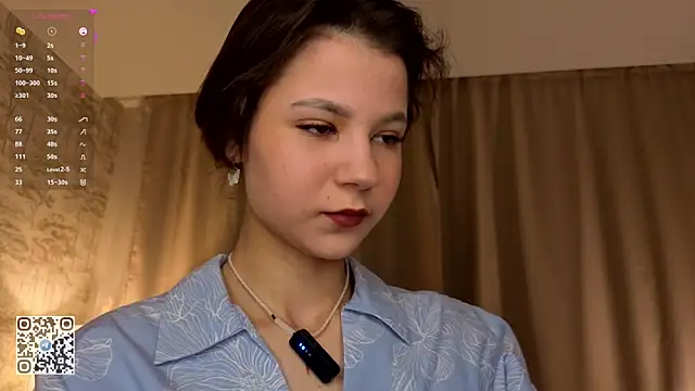 Snapshot of SheliaBinkley chatting on June 18, 6:23 pm SheliaBinkley online show from June 18, 6:23 pm