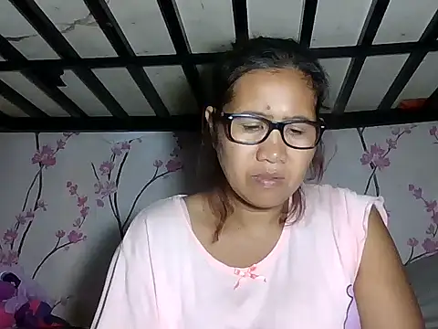  SweetSmile online show from June 6, 3:06 pm
