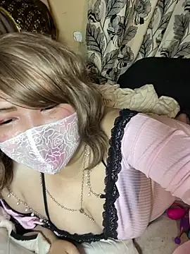 Snapshot of xoxAZU-KICHIxox chatting on April 15, 3:19 pm xoxAZU-KICHIxox online show from April 15, 3:19 pm