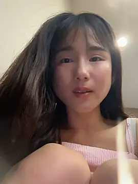 Hinako 0012 online show from May 25, 4:40 am