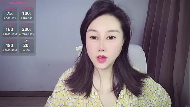 Snapshot of Eva-000 chatting on June 29, 10:32 pm Eva-000 online show from June 29, 10:32 pm