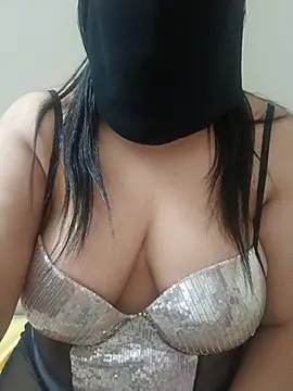 Snapshot of Amira_Egypt chatting on May 30, 8:28 pm Amira Egypt online show from May 30, 8:28 pm