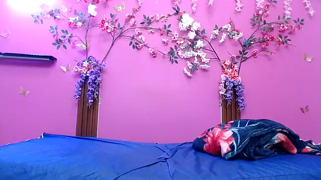 Snapshot of starfishanal21 chatting on June 28, 7:42 pm starfishanal21 online show from June 28, 7:42 pm