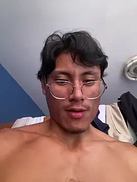 cachero0224 online show from April 19, 5:56 pm