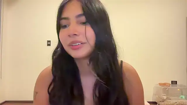 Snapshot of mattbuny chatting on July 12, 4:47 am mattbuny online show from July 12, 4:47 am