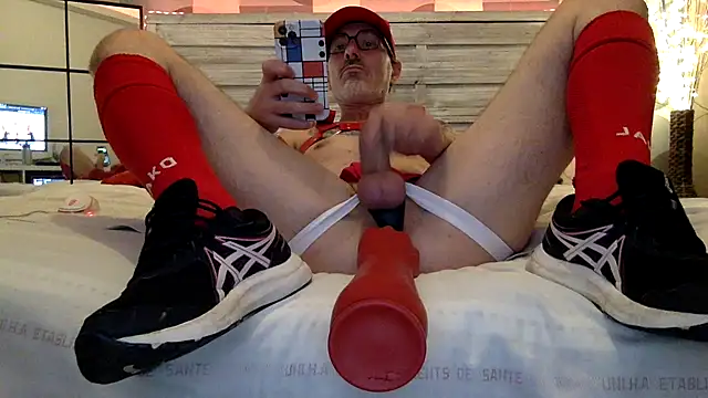 Snapshot of redplayeur chatting on July 2, 8:26 pm redplayeur online show from July 2, 8:26 pm