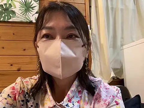 lemonade madame online show from April 11, 12:26 am