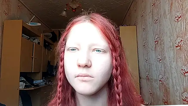 BirgitKamal online show from April 10, 10:09 am