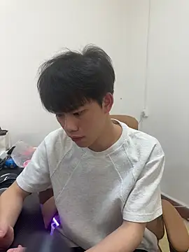 Snapshot of wxh8866 chatting on April 4, 12:35 pm wxh8866 online show from April 4, 12:35 pm