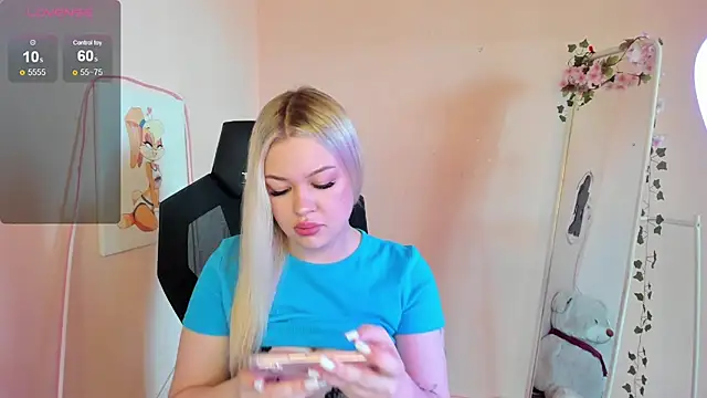 AmeliePeach online show from June 1, 2:57 am