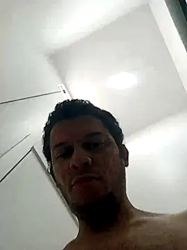 Snapshot of alberto_marques chatting on May 2, 12:54 pm alberto marques online show from May 2, 12:54 pm