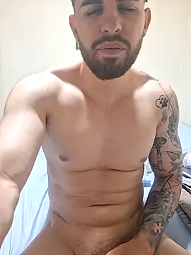 leoxxxgato online show from April 6, 4:46 am