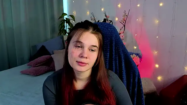 Snapshot of Kacey_Love chatting on April 14, 5:46 am Kacey Love online show from April 14, 5:46 am