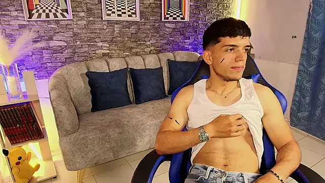 Snapshot of ianrice chatting on April 15, 11:28 am ianrice online show from April 15, 11:28 am