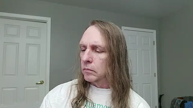 Snapshot of Magnus_Luv chatting on July 16, 10:38 pm Magnus Luv online show from July 16, 10:38 pm
