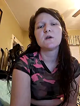 Snapshot of Mijaaaa12121 chatting on April 6, 4:46 am Mijaaaa12121 online show from April 6, 4:46 am