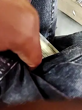 X-boy-11 online show from April 9, 10:20 am