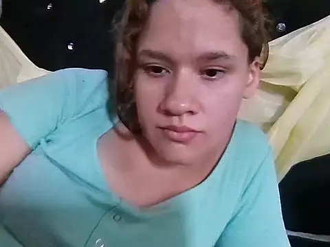 Snapshot of JennifferJilson chatting on April 27, 7:45 pm JennifferJilson online show from April 27, 7:45 pm